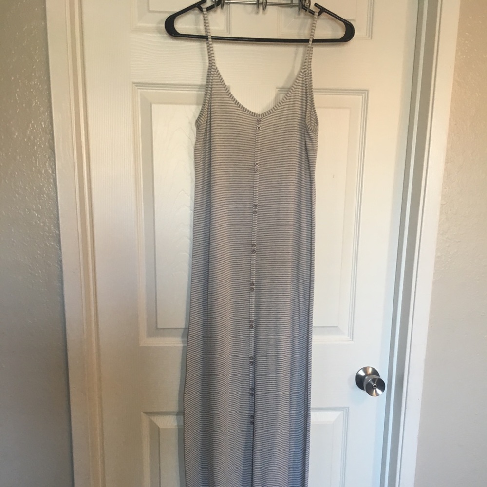 Long maxi dress with Button detail